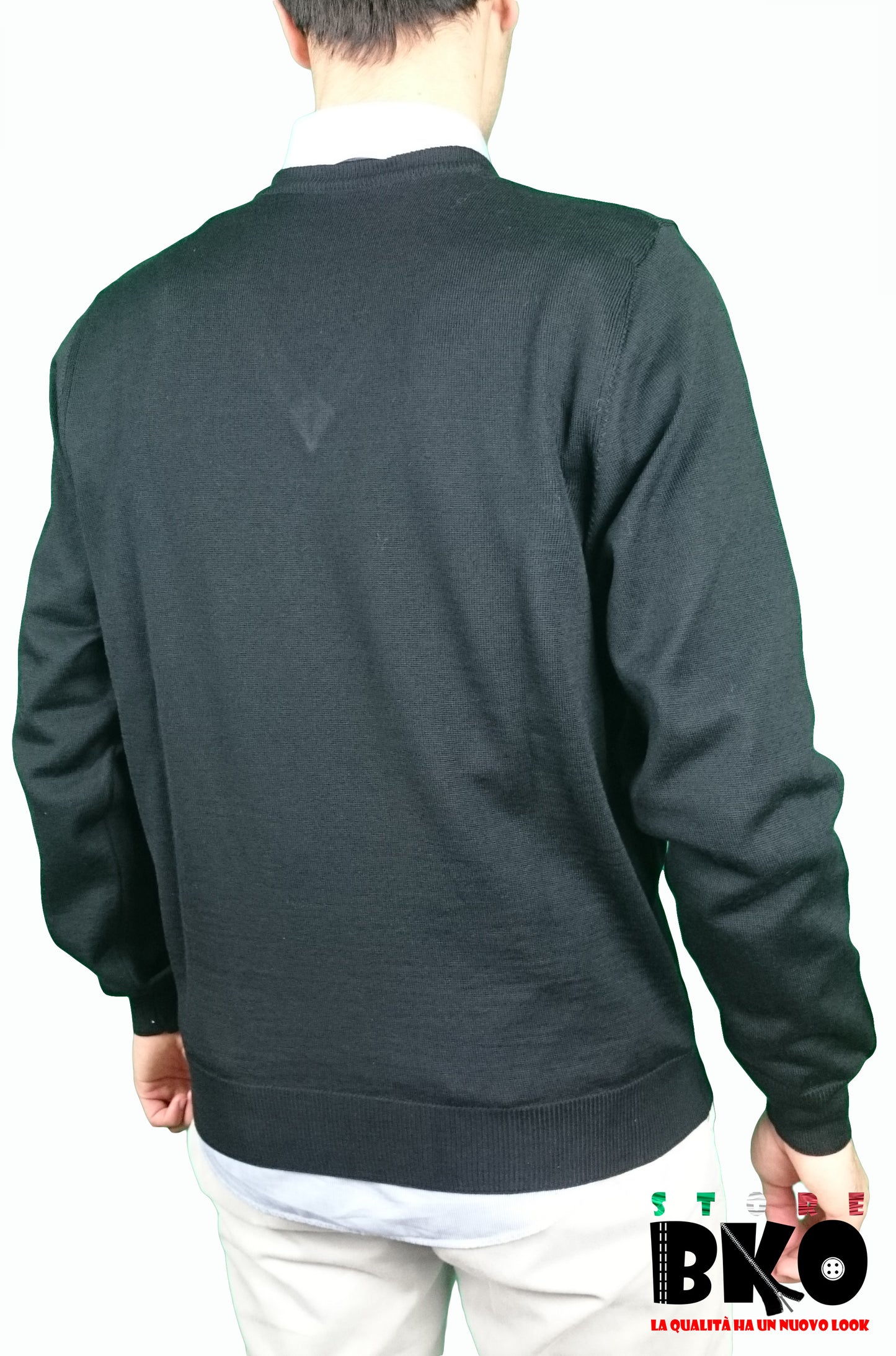 Pullover Scollo V Nero