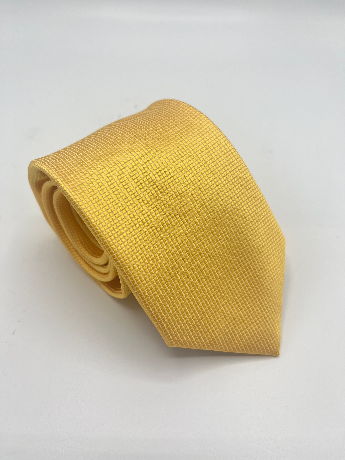 Cravatta in Seta Giallo Tinta Unita