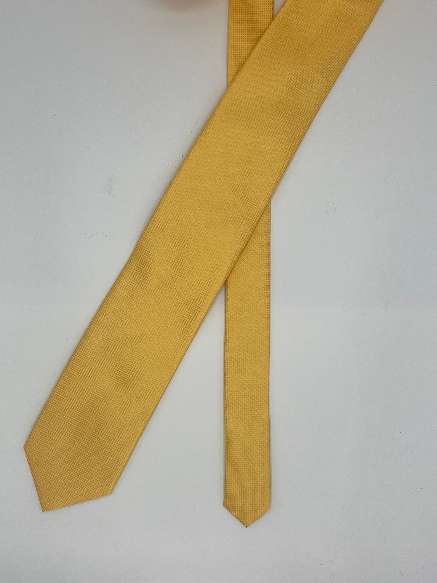 Cravatta in Seta Giallo Tinta Unita